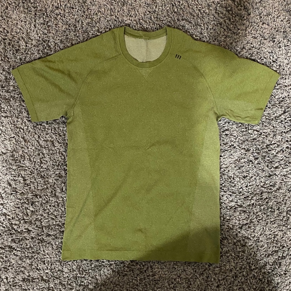 Lululemon Metal Vent Tech T-Shirt (S)